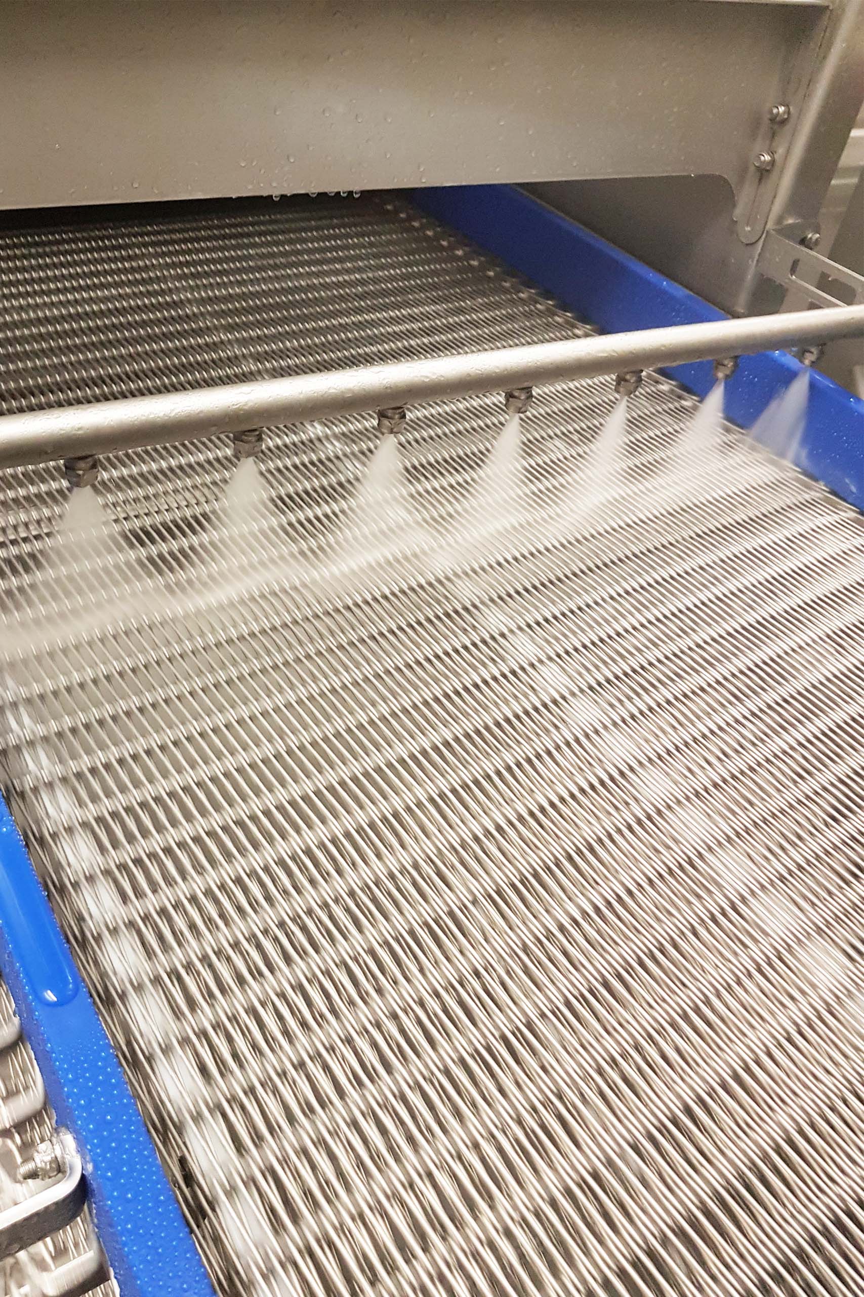 Reinigung und Abtauung eines Spiralfrosters